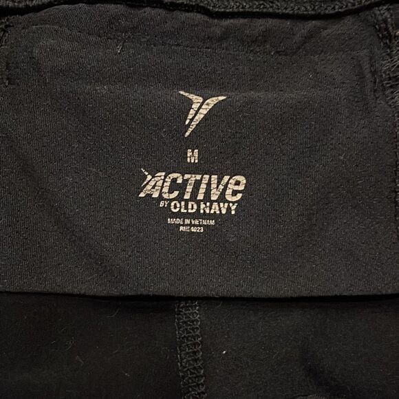 Old Navy Running Pants. Size Medium - Picture 4 of 6